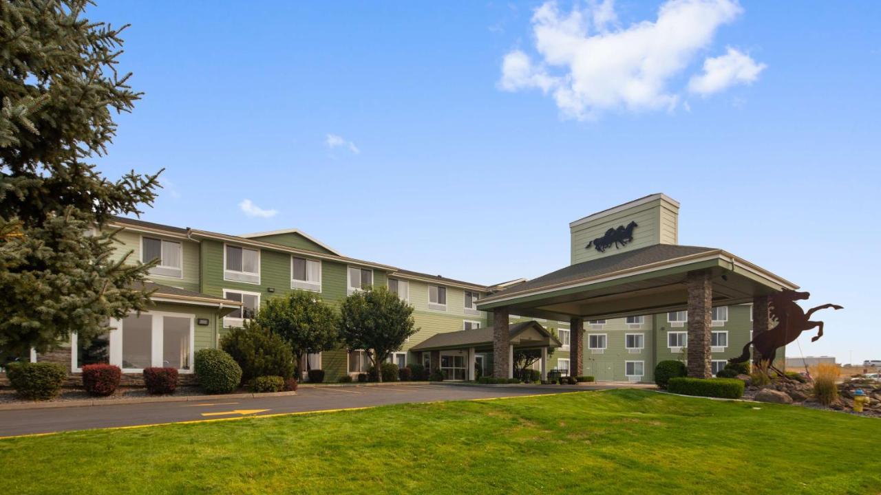 Best Western Bronco Inn Ritzville Buitenkant foto