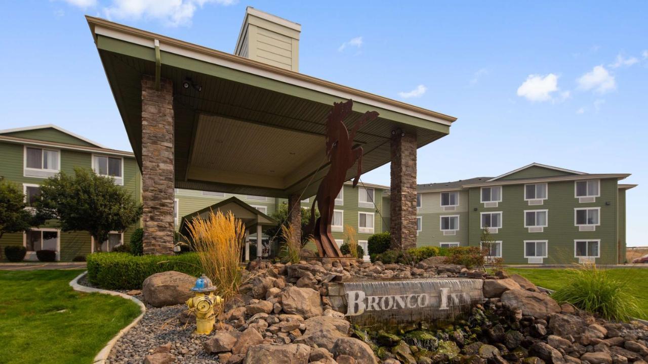 Best Western Bronco Inn Ritzville Buitenkant foto