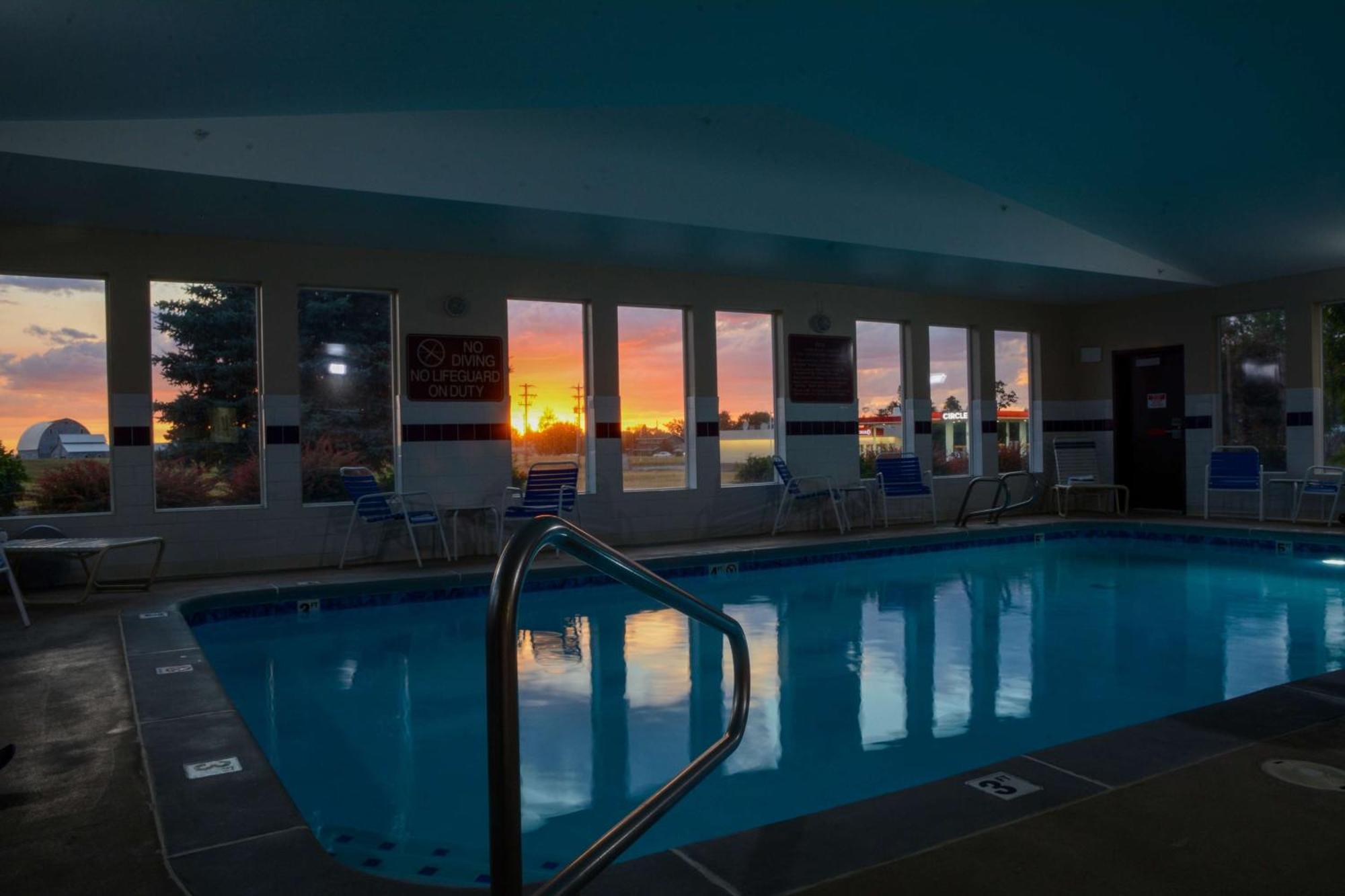 Best Western Bronco Inn Ritzville Buitenkant foto