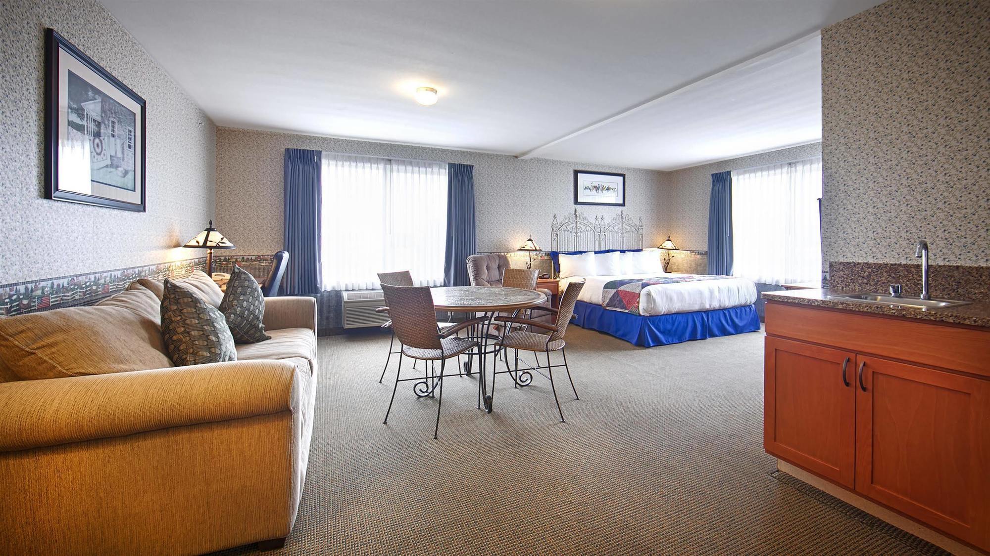Best Western Bronco Inn Ritzville Buitenkant foto