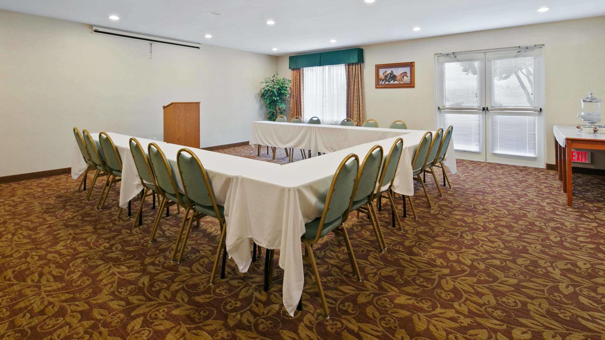 Best Western Bronco Inn Ritzville Buitenkant foto